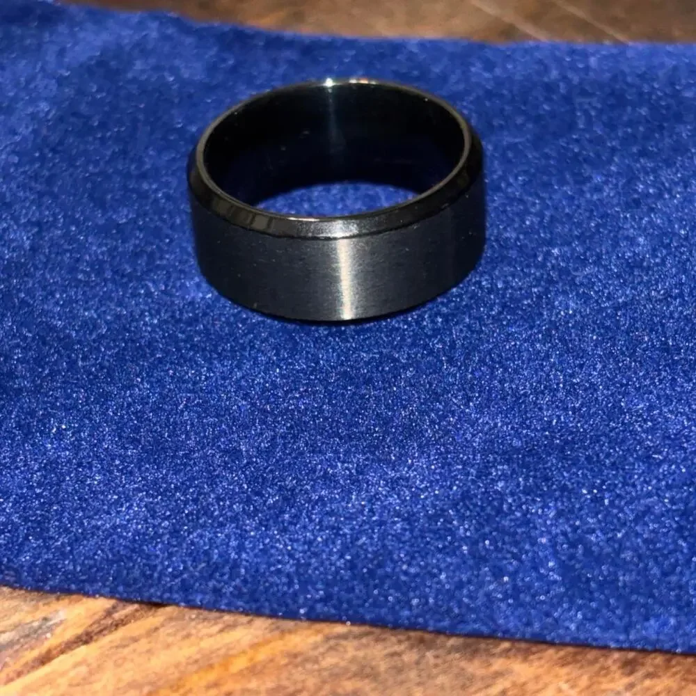 King Will unisex size 9.5 Black Titanium Ring
